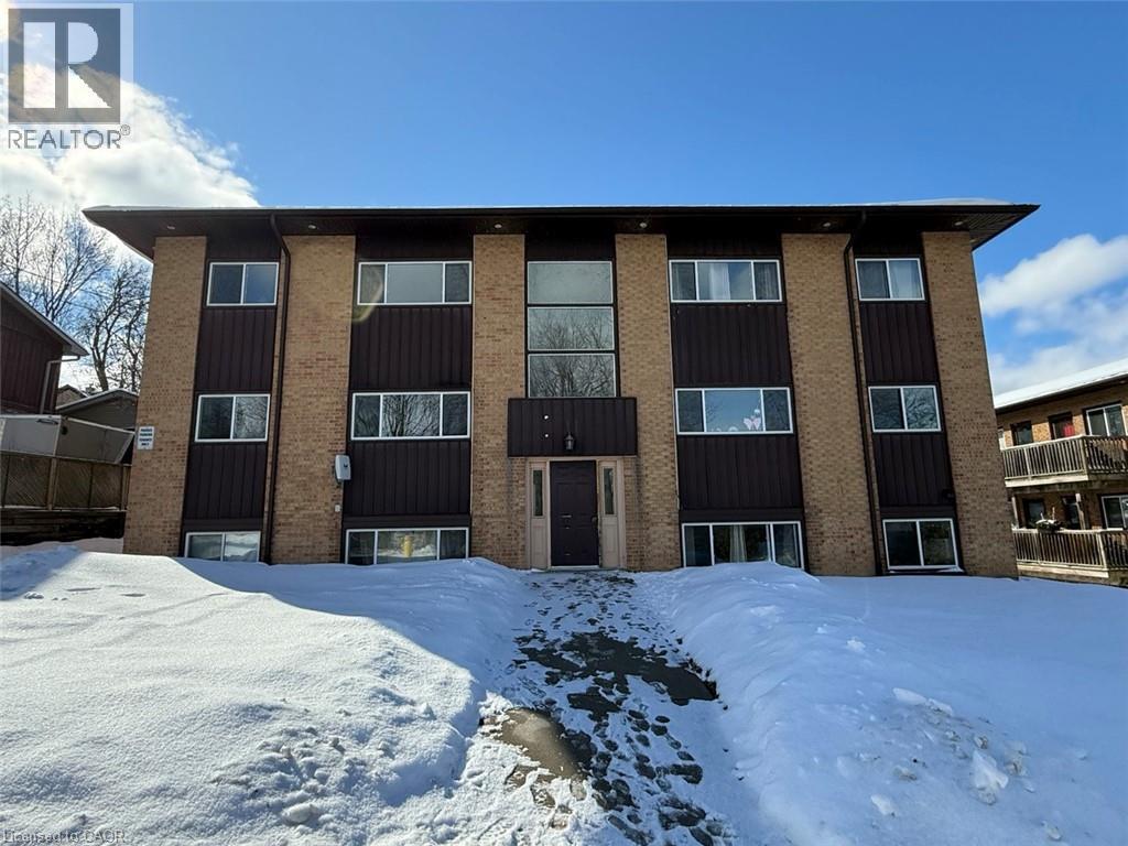10 HUNGERFORD Road Unit# 5, Cambridge, Ontario