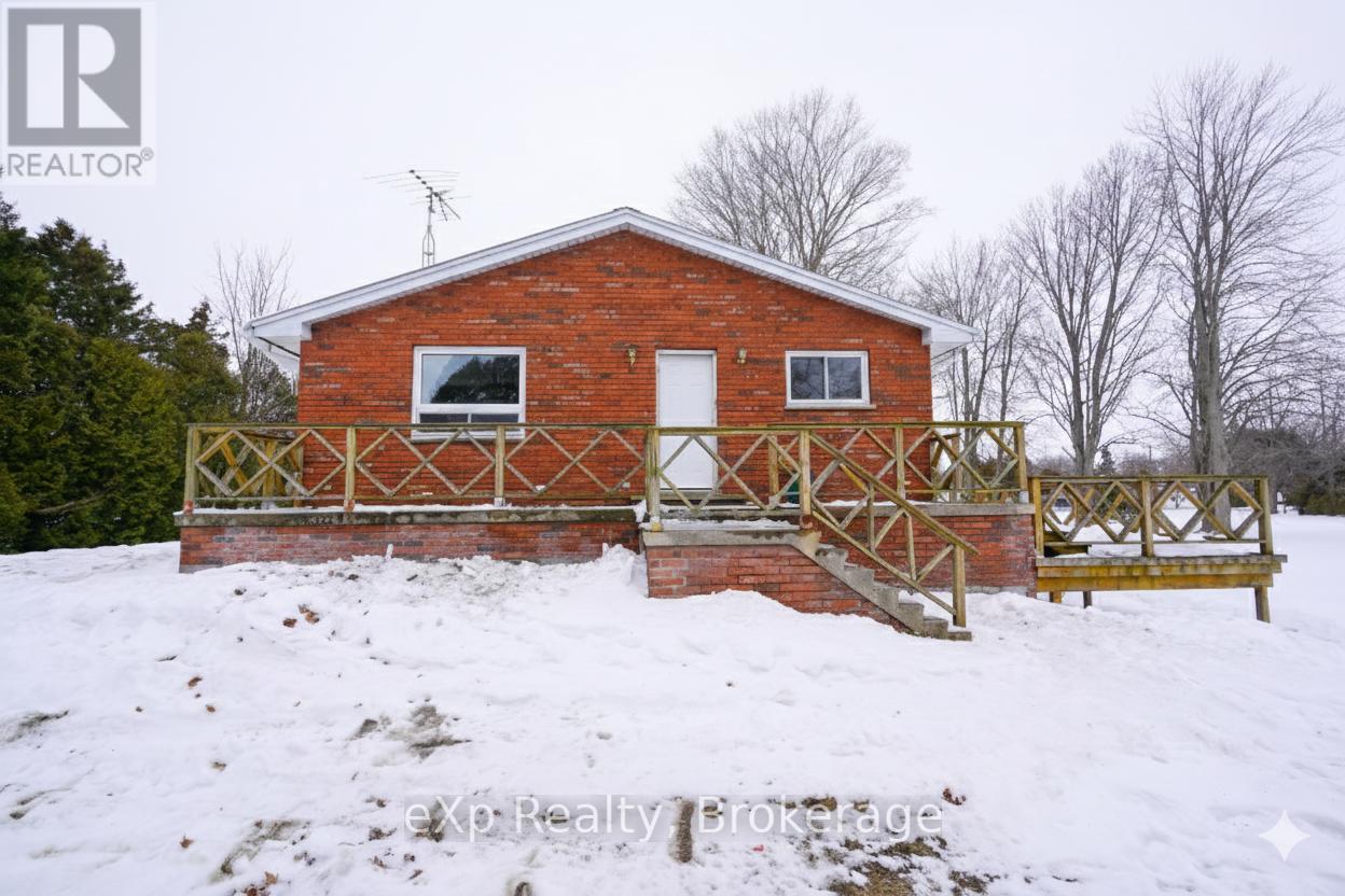 221 Queen Street, Chatham-Kent, Ontario  N0P 1T0 - Photo 3 - X12785240