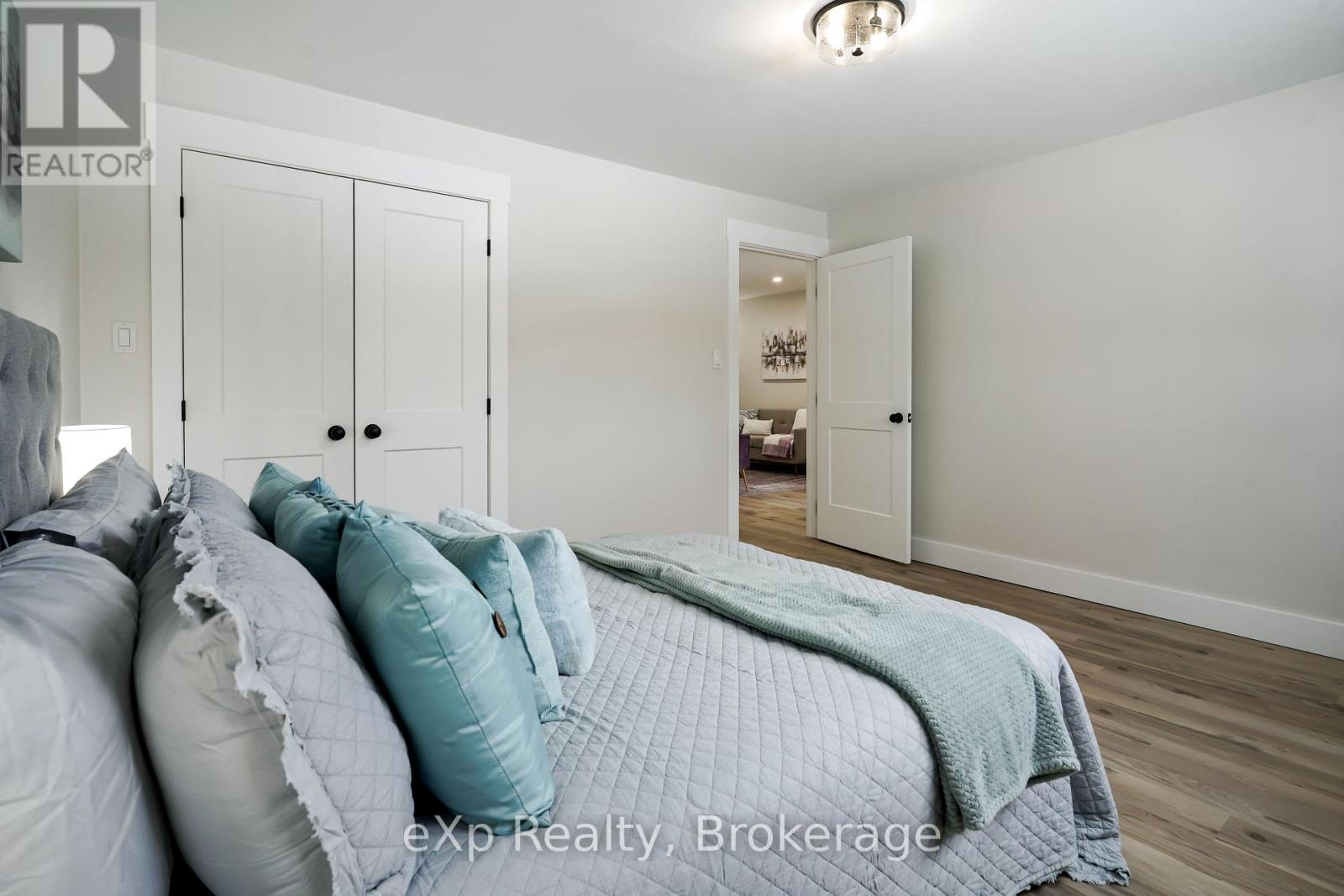 221 Queen Street, Chatham-Kent, Ontario  N0P 1T0 - Photo 38 - X12785240