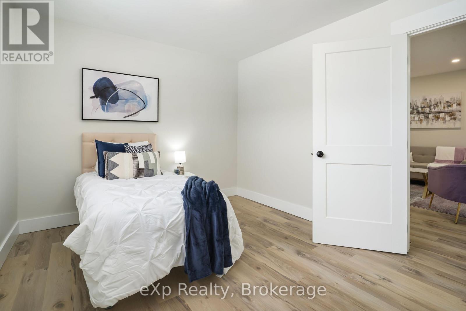 221 Queen Street, Chatham-Kent, Ontario  N0P 1T0 - Photo 40 - X12785240