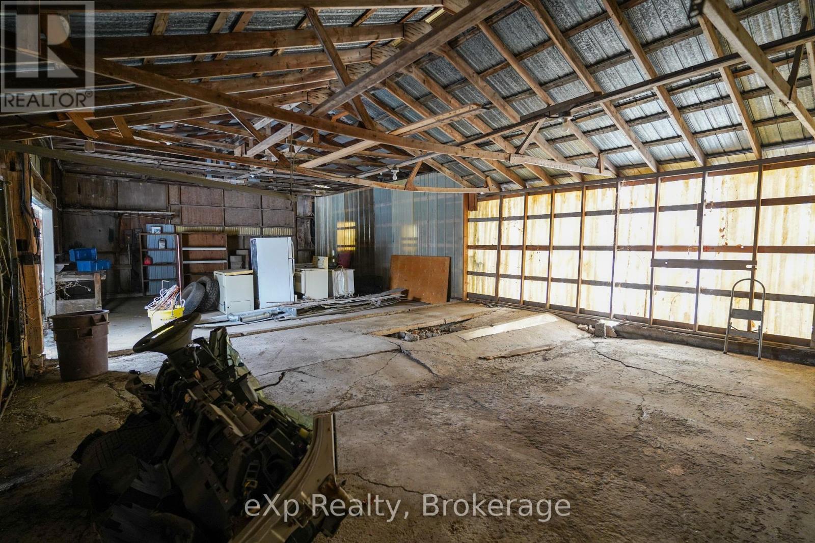 221 Queen Street, Chatham-Kent, Ontario  N0P 1T0 - Photo 48 - X12785240