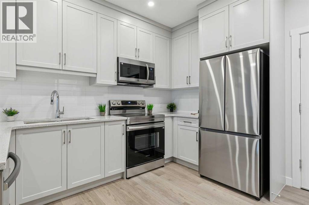 2215, 2117 81 Street Sw, Calgary, Alberta  T3H 6H5 - Photo 6 - A2274517