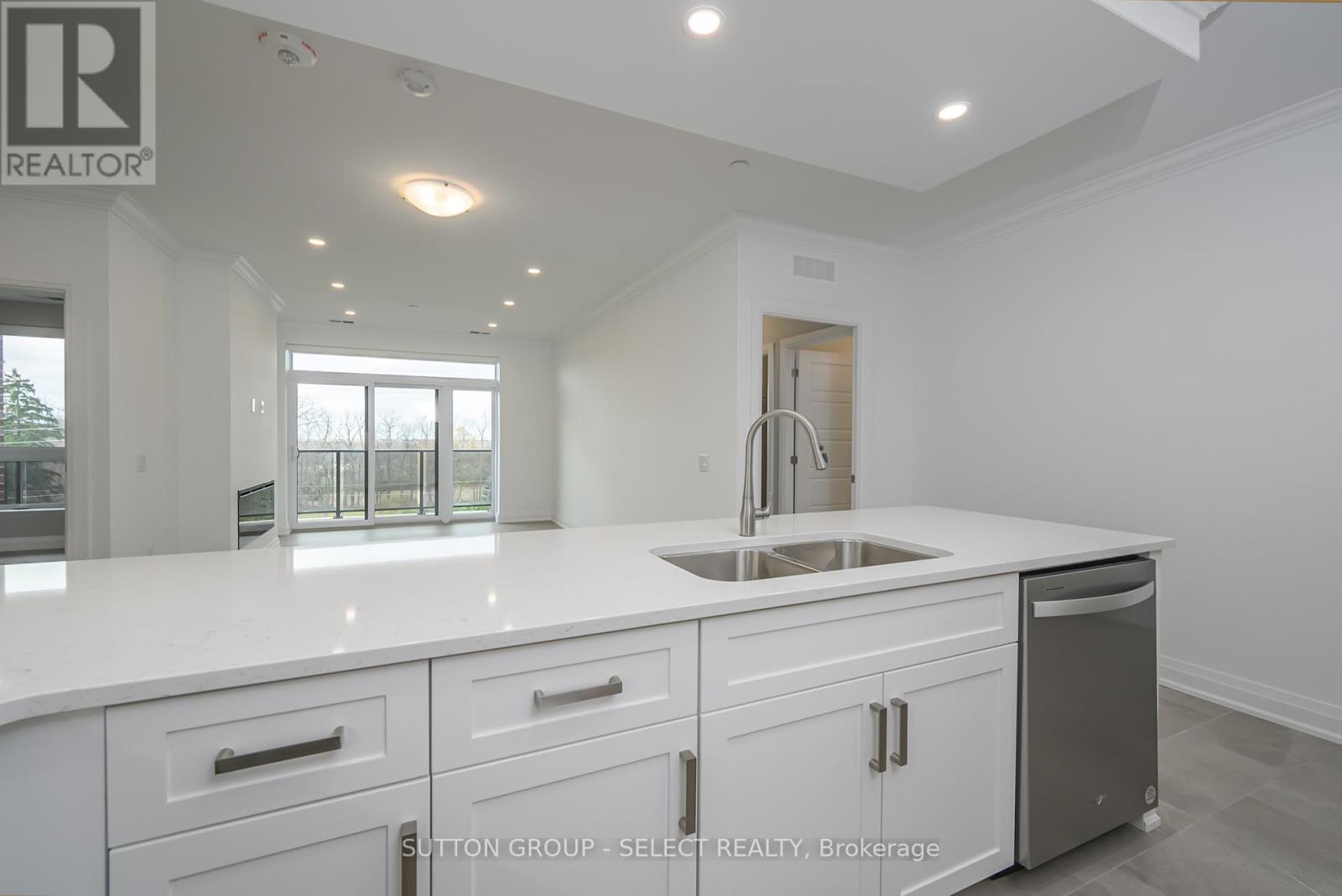 307 - 1975 Fountain Grass Drive, London South, Ontario  N6K 0M3 - Photo 12 - X12785234