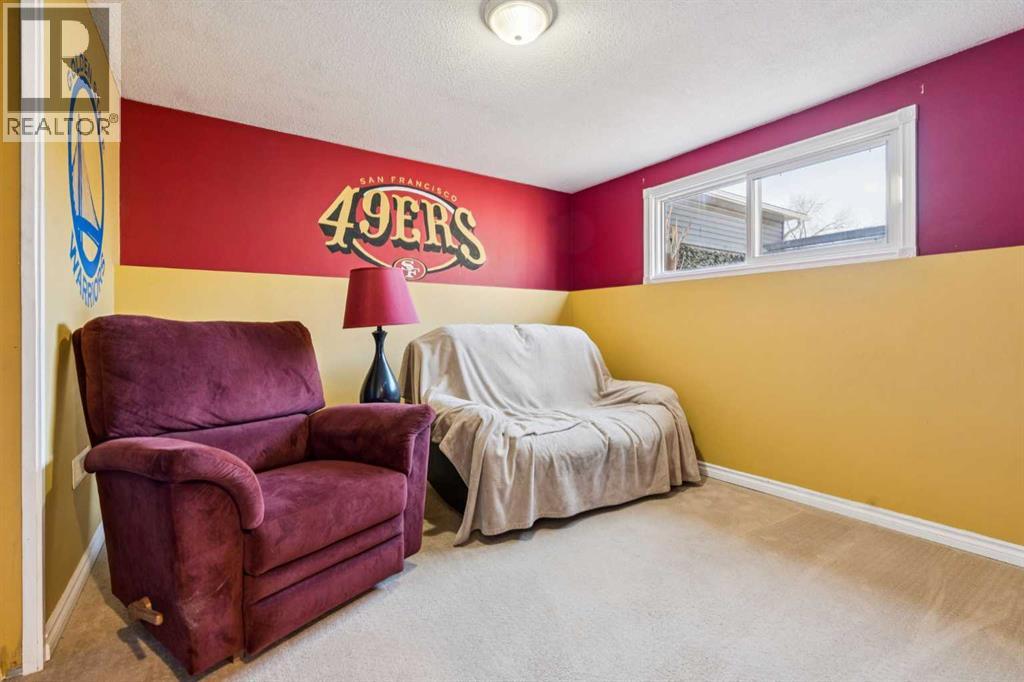 70 Midridge Gardens Se, Calgary, Alberta  T2X 1C3 - Photo 16 - A2282145
