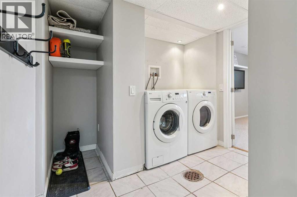 70 Midridge Gardens Se, Calgary, Alberta  T2X 1C3 - Photo 12 - A2282145