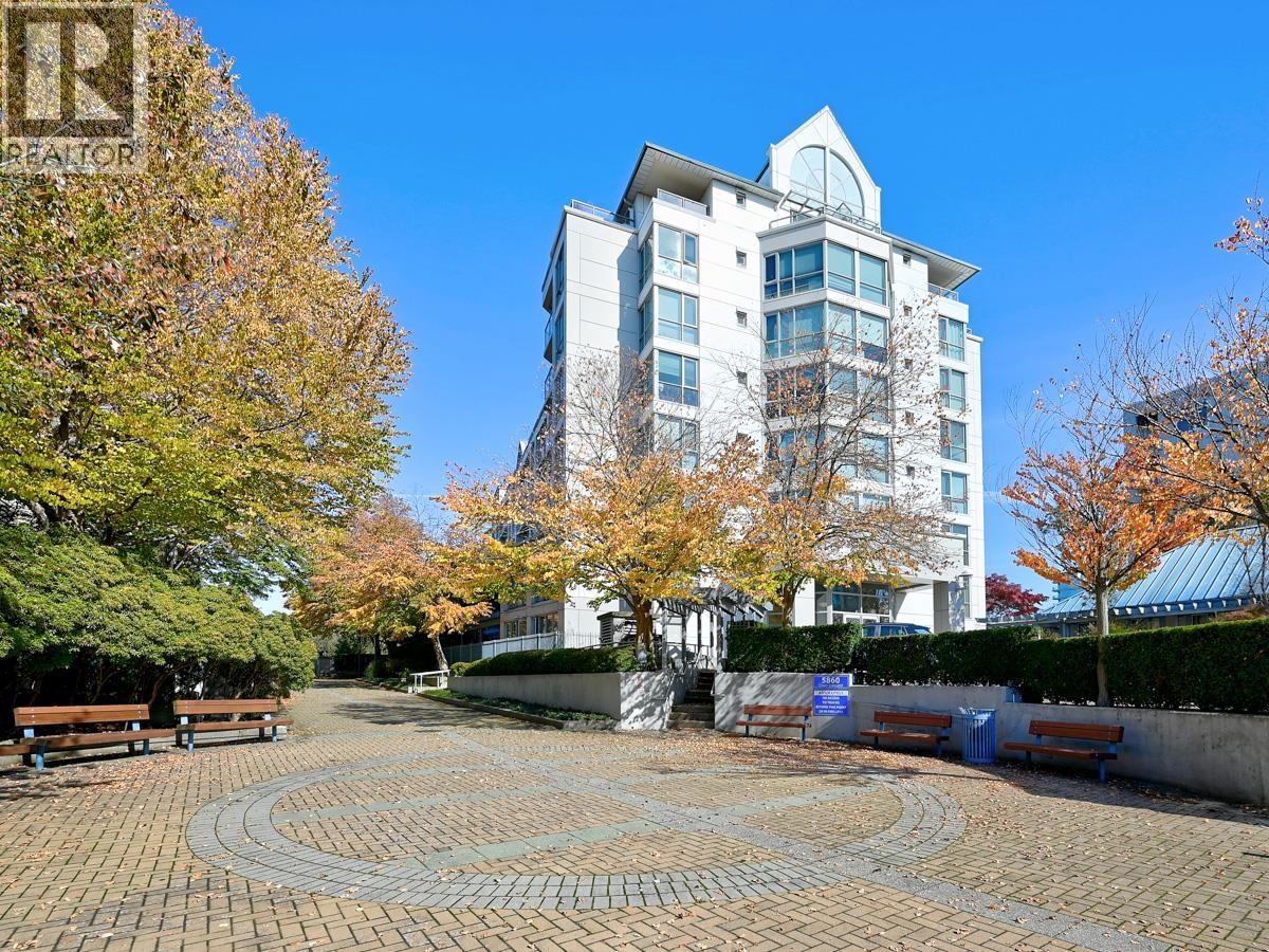 201 5860 DOVER CRESCENT, Richmond, British Columbia