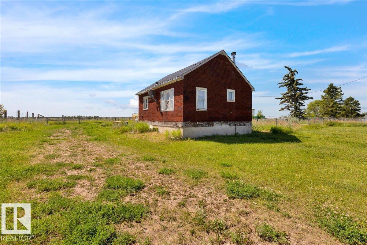 23427 Twp Rd 574, Rural Sturgeon County, Alberta  T8R 1L2 - Photo 10 - E4453628