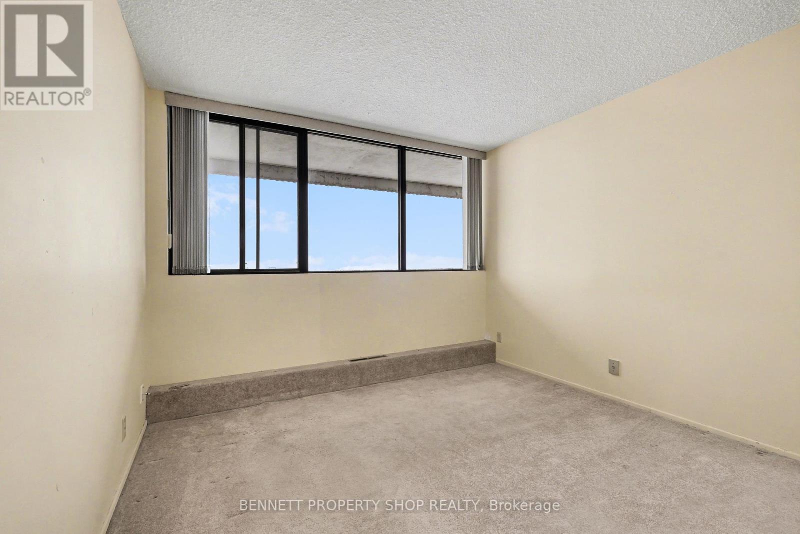 2003 - 1285 Cahill Drive, Ottawa, Ontario  K1V 9A7 - Photo 12 - X12785196