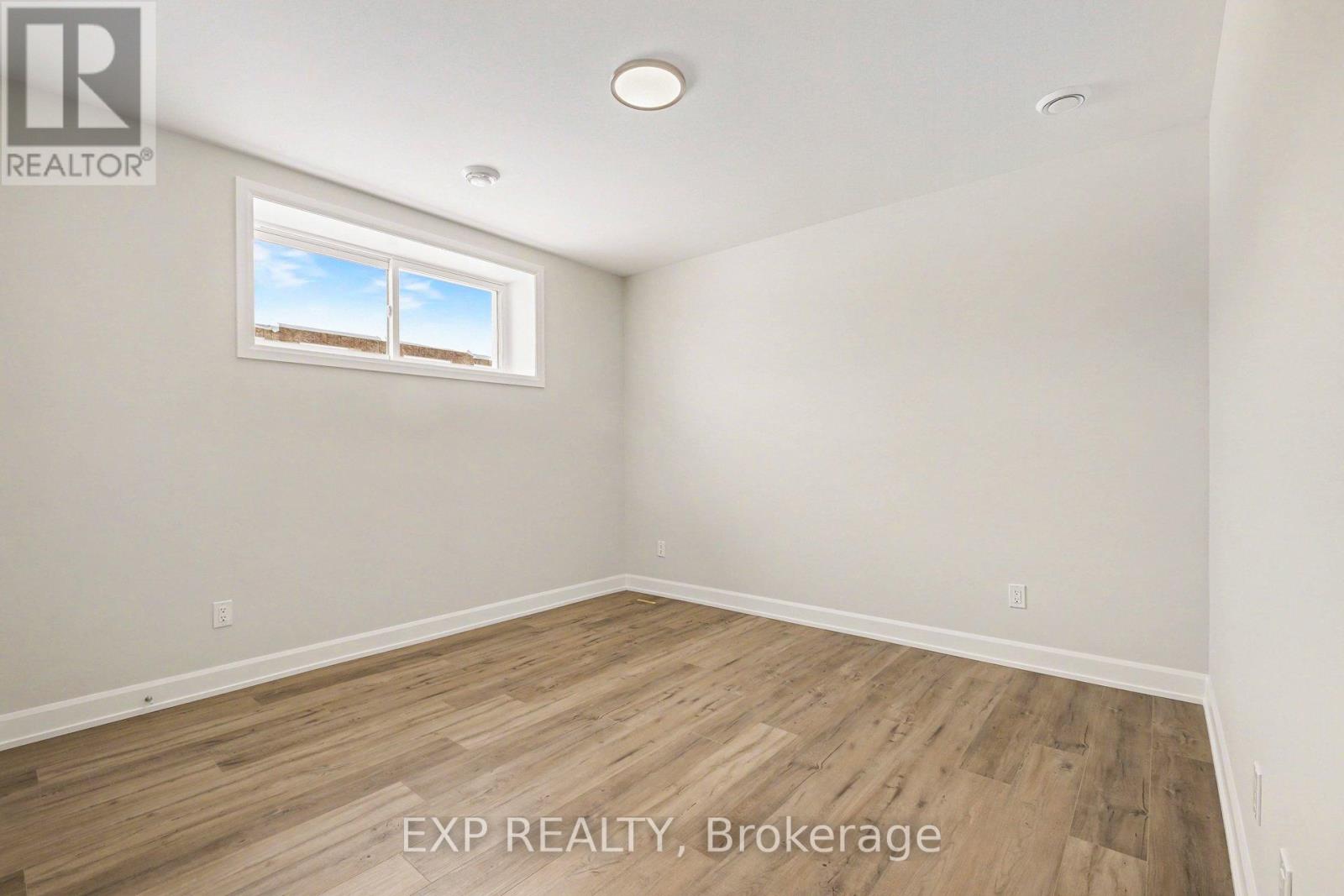 B - 440 Falcon Lane, Russell, Ontario  K4R 0M5 - Photo 11 - X12785210