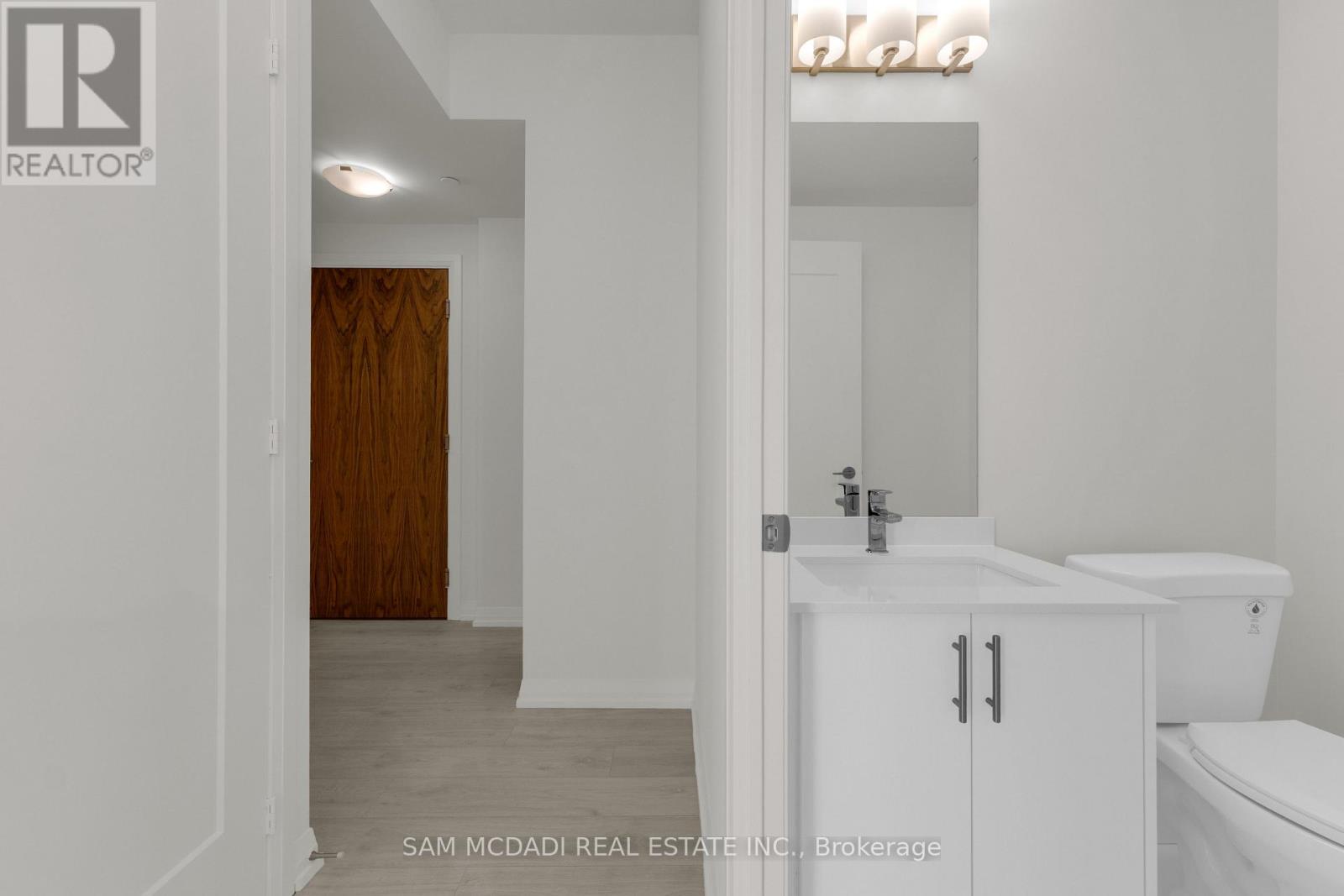 2205 - 27 Korda Gate, Vaughan, Ontario  L4K 0P6 - Photo 6 - N12779402