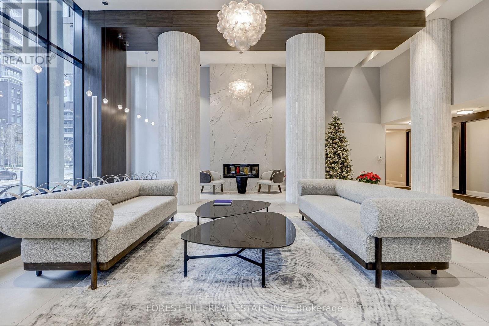 PH 104 - 38 ANNIE CRAIG DRIVE, Toronto, Ontario