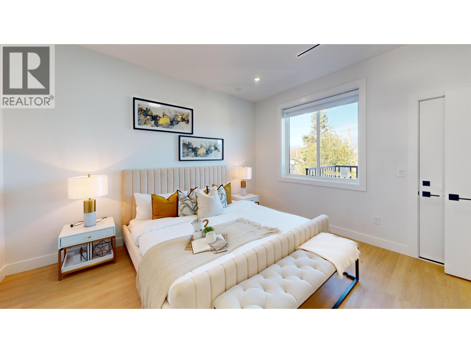 2825 Dundas Street, Vancouver, British Columbia  V5K 1R5 - Photo 7 - R3089511