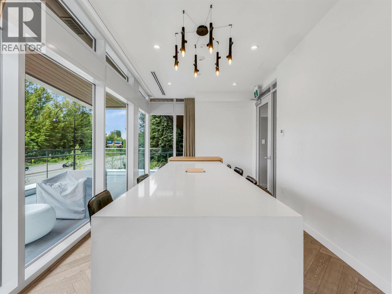 2205 200 Klahanie Court, West Vancouver, British Columbia  V7P 0E4 - Photo 9 - R3089520