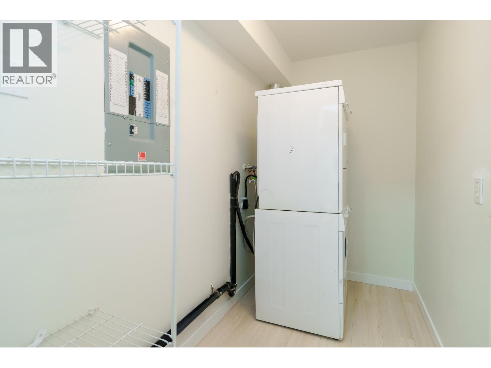 201 22351 St Anne Avenue, Maple Ridge, British Columbia  V2X 2E7 - Photo 15 - R3089529