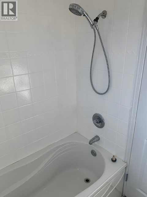 4, 1601 23 Street N, Lethbridge, Alberta  T1H 4M9 - Photo 11 - A2286136