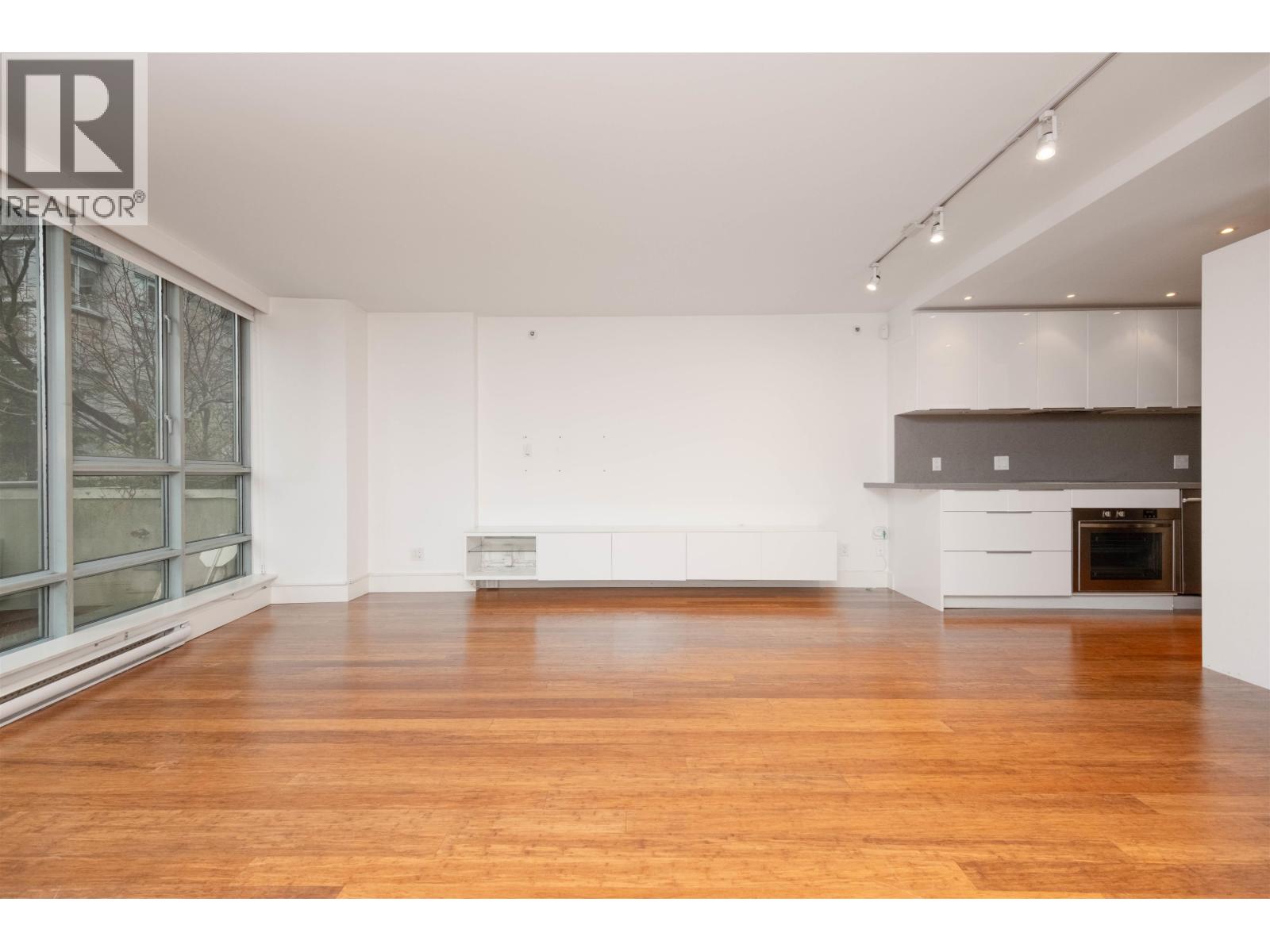 301 930 Cambie Street, Vancouver, British Columbia  V6B 5X6 - Photo 4 - R3088242