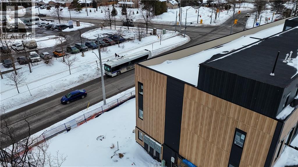 854 Doon Village Road Unit# 6, Kitchener, Ontario  N2P 1A3 - Photo 5 - 40803766