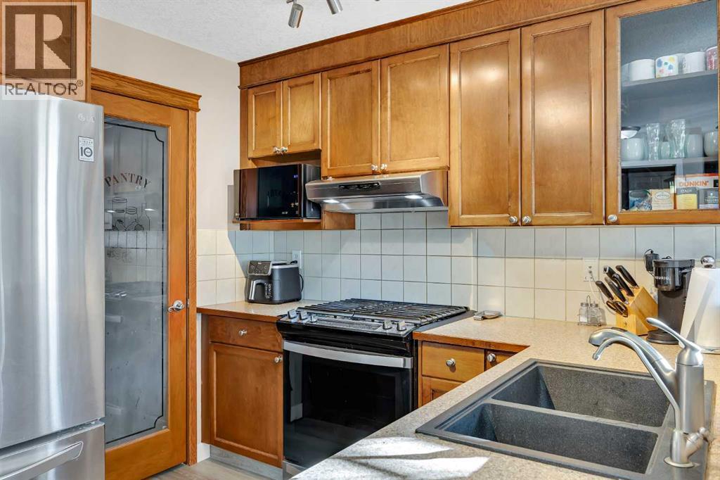 71 Eversyde Heath Sw, Calgary, Alberta  T2Y 4P8 - Photo 11 - A2285086