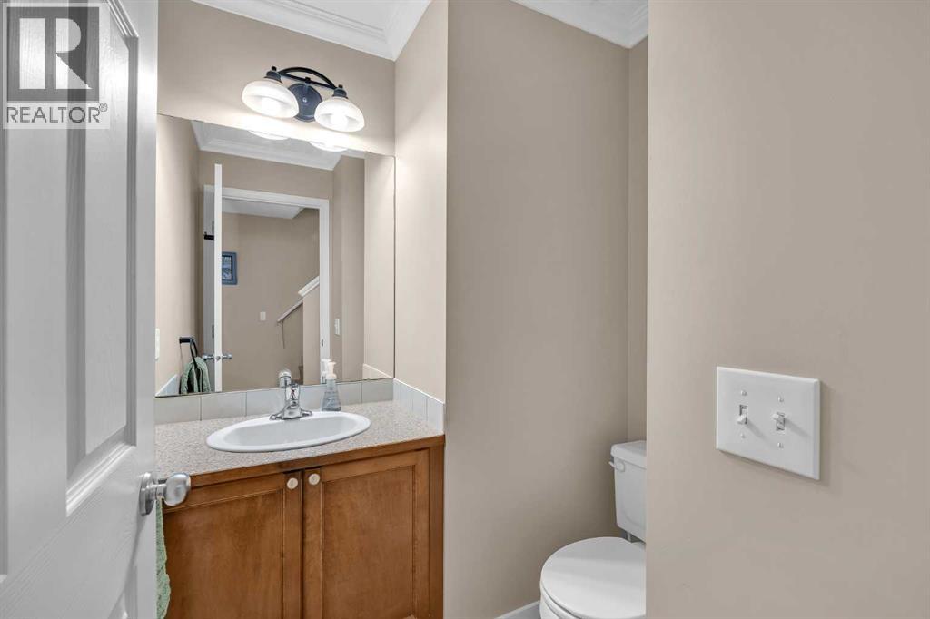 71 Eversyde Heath Sw, Calgary, Alberta  T2Y 4P8 - Photo 18 - A2285086