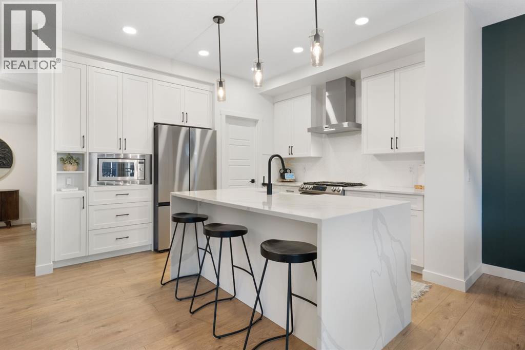 31 Saddlebred Court, Cochrane, Alberta  T4C 3B5 - Photo 6 - A2286128