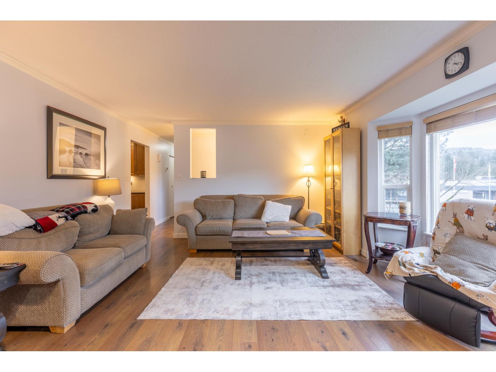 34787 Mierau Street, Abbotsford, British Columbia  V2S 5Y3 - Photo 4 - R3089069