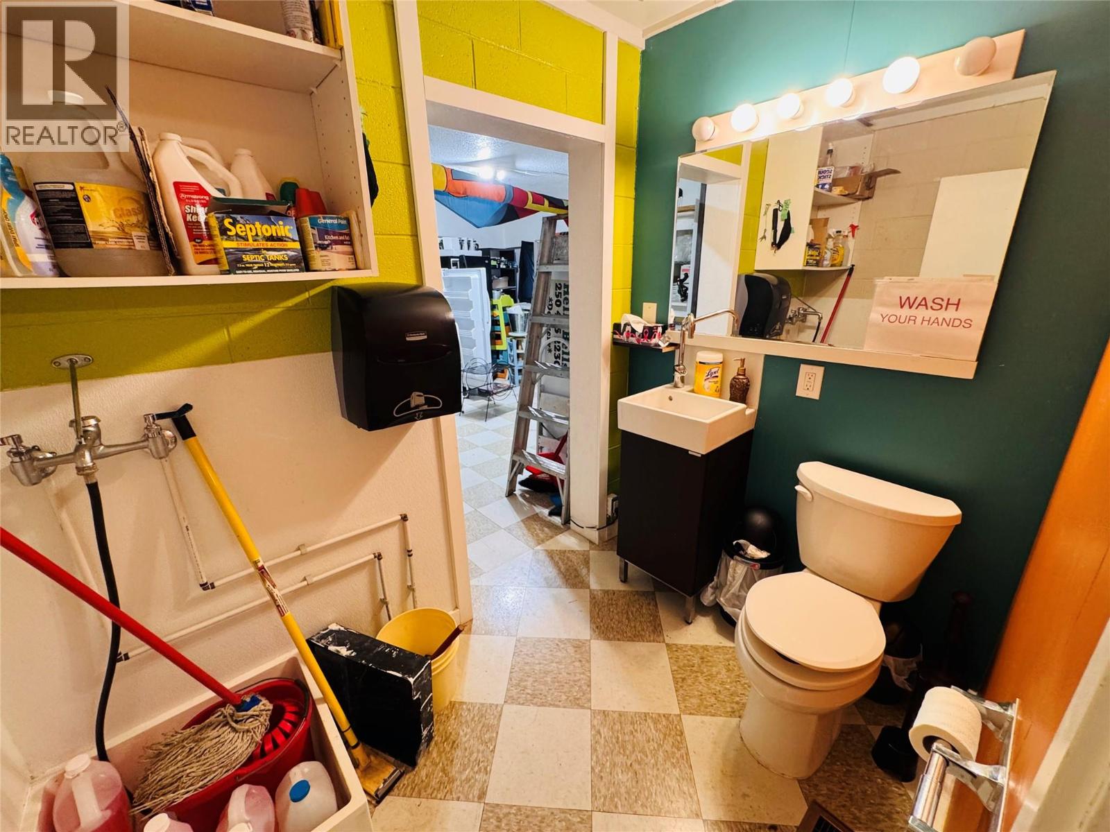 605 3 Highway, Greenwood, British Columbia  V0H 1J0 - Photo 34 - 10375648