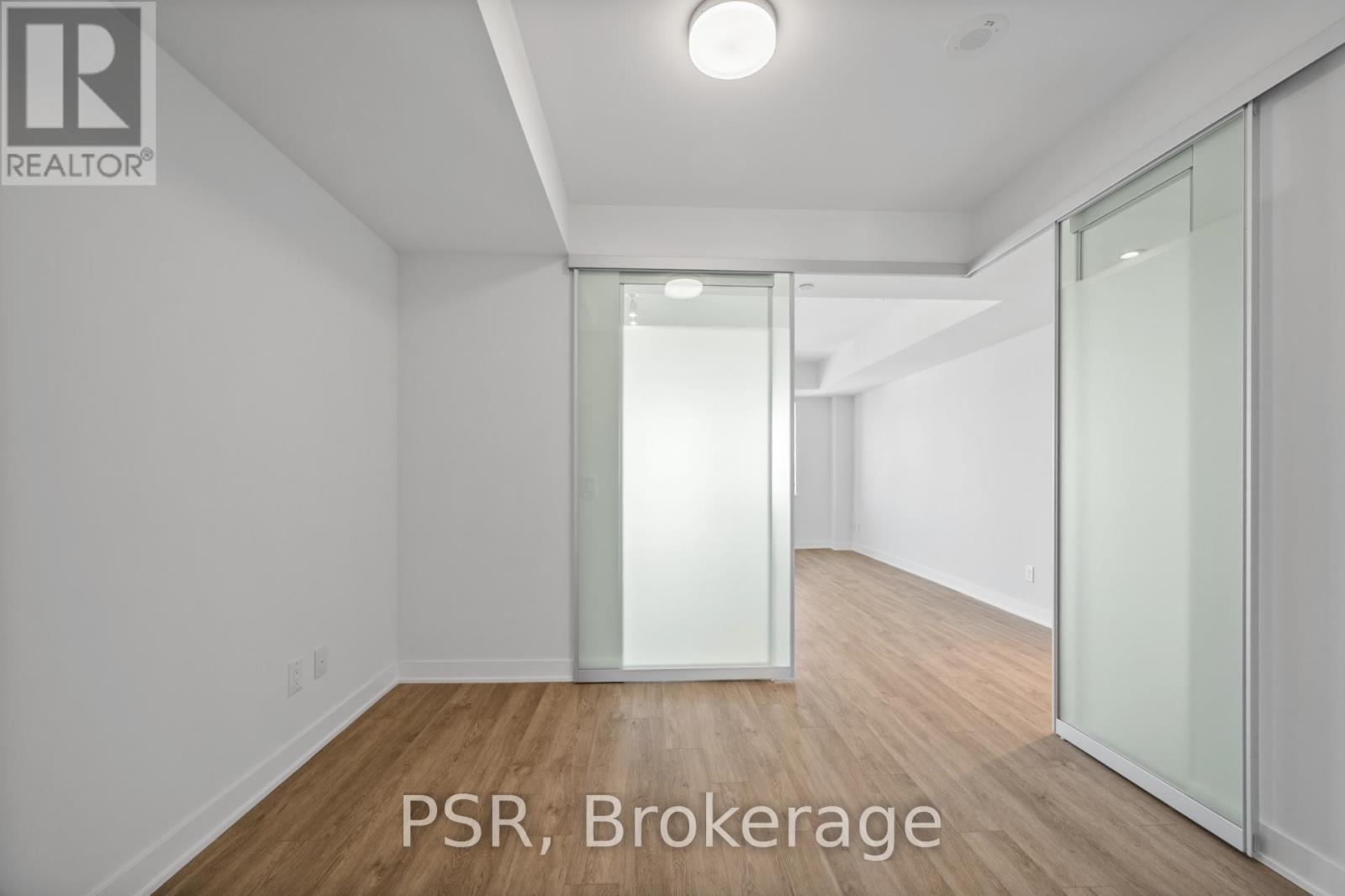 1007 - 299 Campbell Avenue, Toronto, Ontario  M6P 3V7 - Photo 11 - W12785180