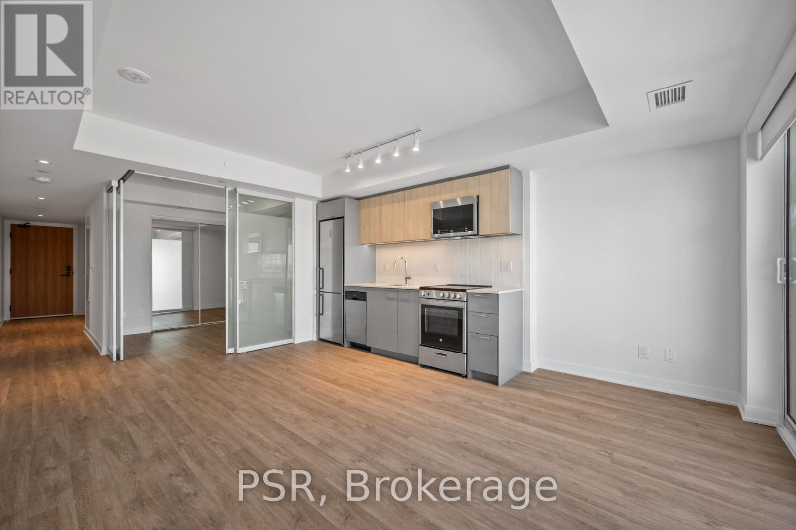 1007 - 299 Campbell Avenue, Toronto, Ontario  M6P 3V7 - Photo 7 - W12785180