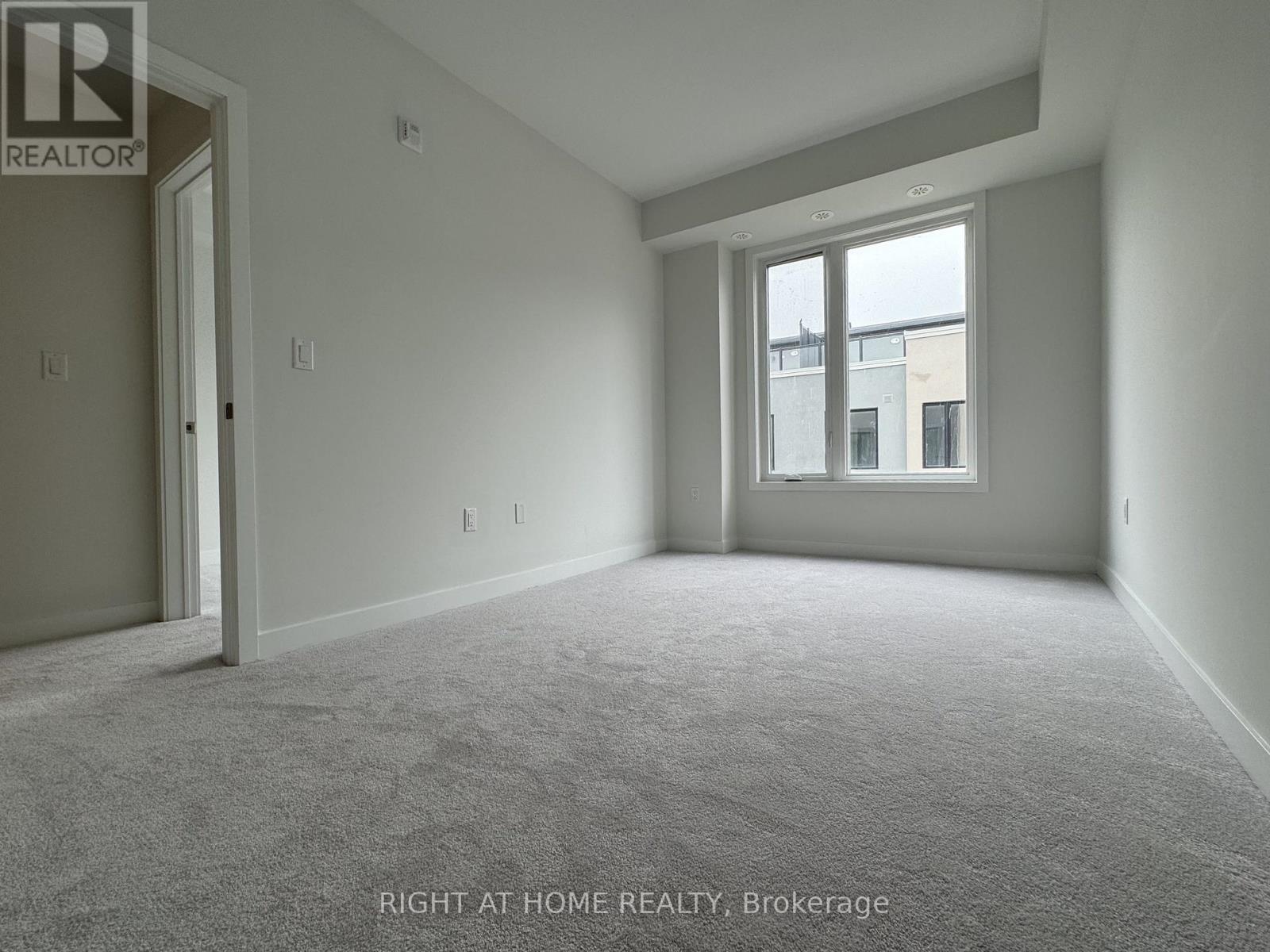 5 - 3421 Ridgeway Drive, Mississauga, Ontario  L5L 5T3 - Photo 10 - W12785214