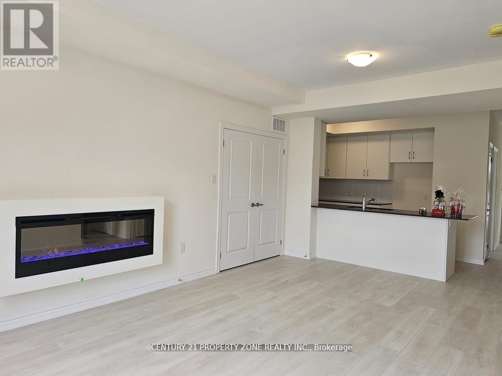 81 - 25 Knotsberry Circle, Brampton, Ontario  L6Y 6G1 - Photo 2 - W12785226