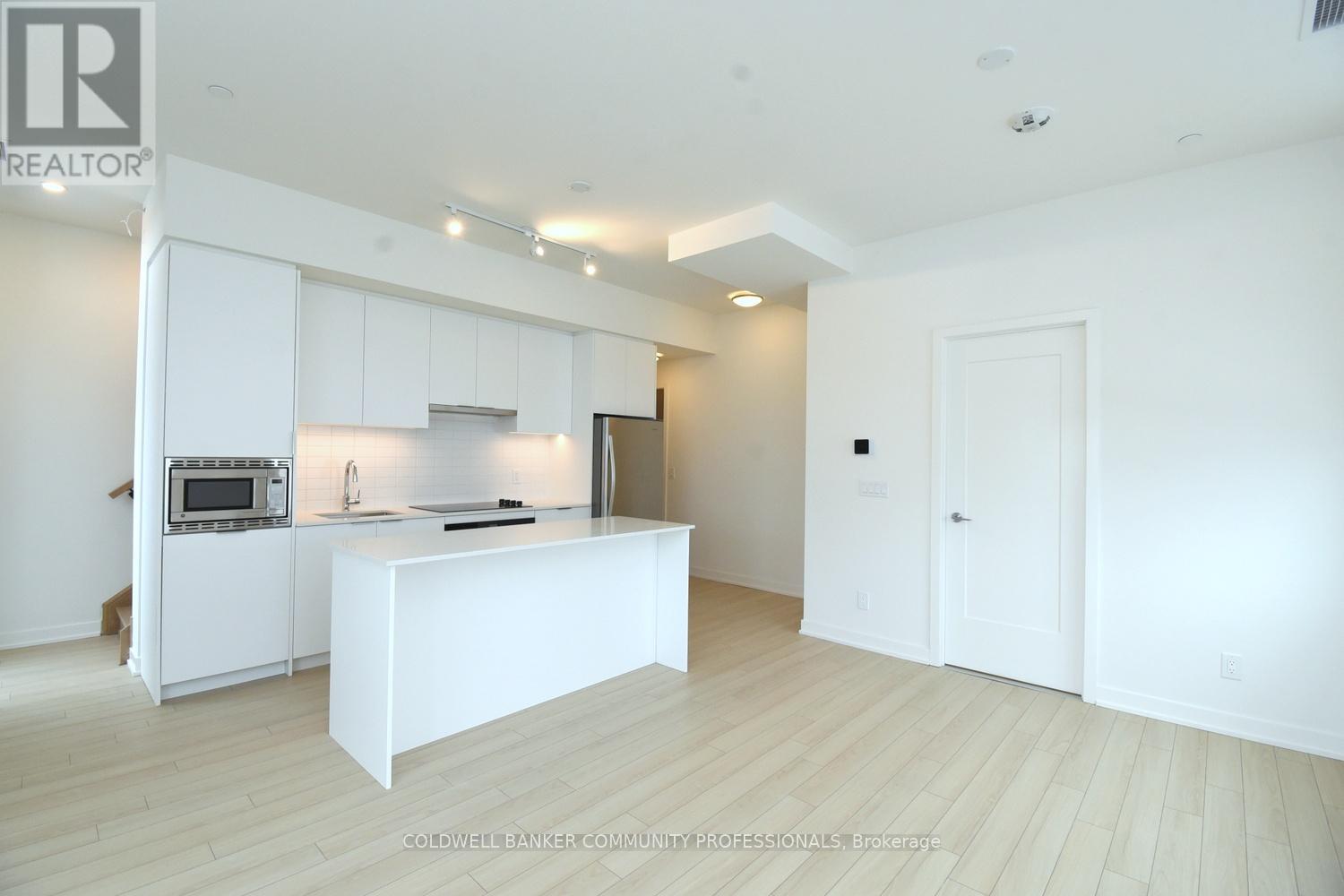 B-106 - 3071 Trafalgar Road, Oakville, Ontario  L6H 8C6 - Photo 10 - W12785254