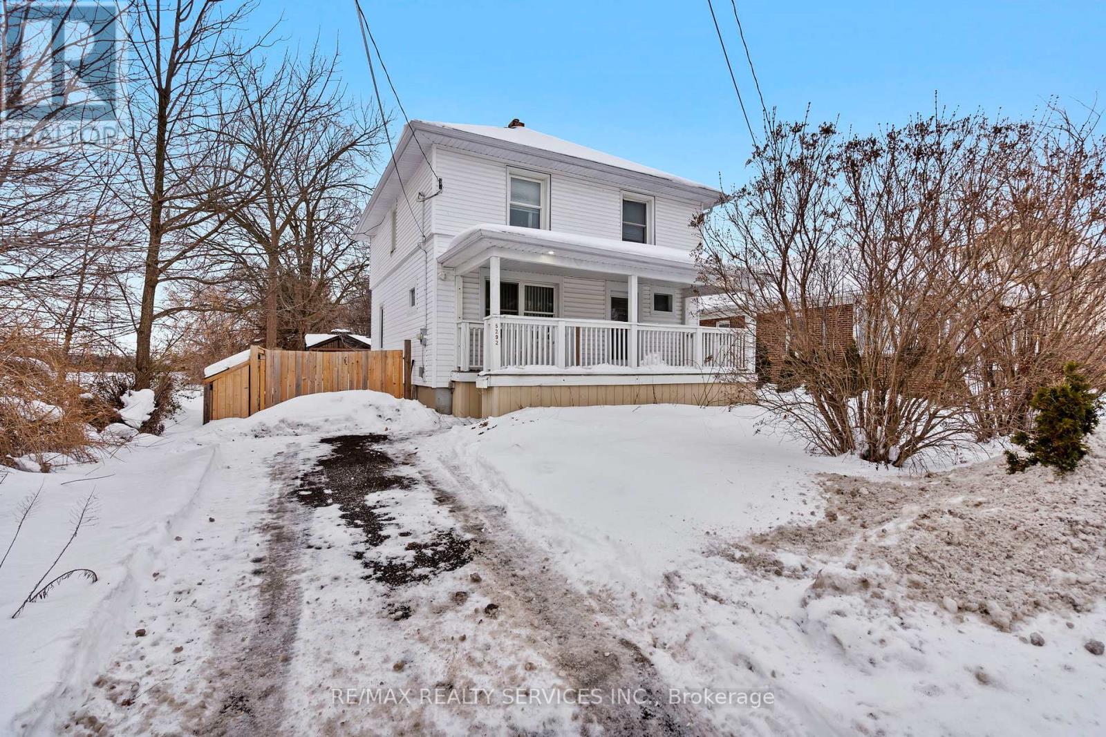 5292 BRIDGE STREET, Niagara Falls, Ontario