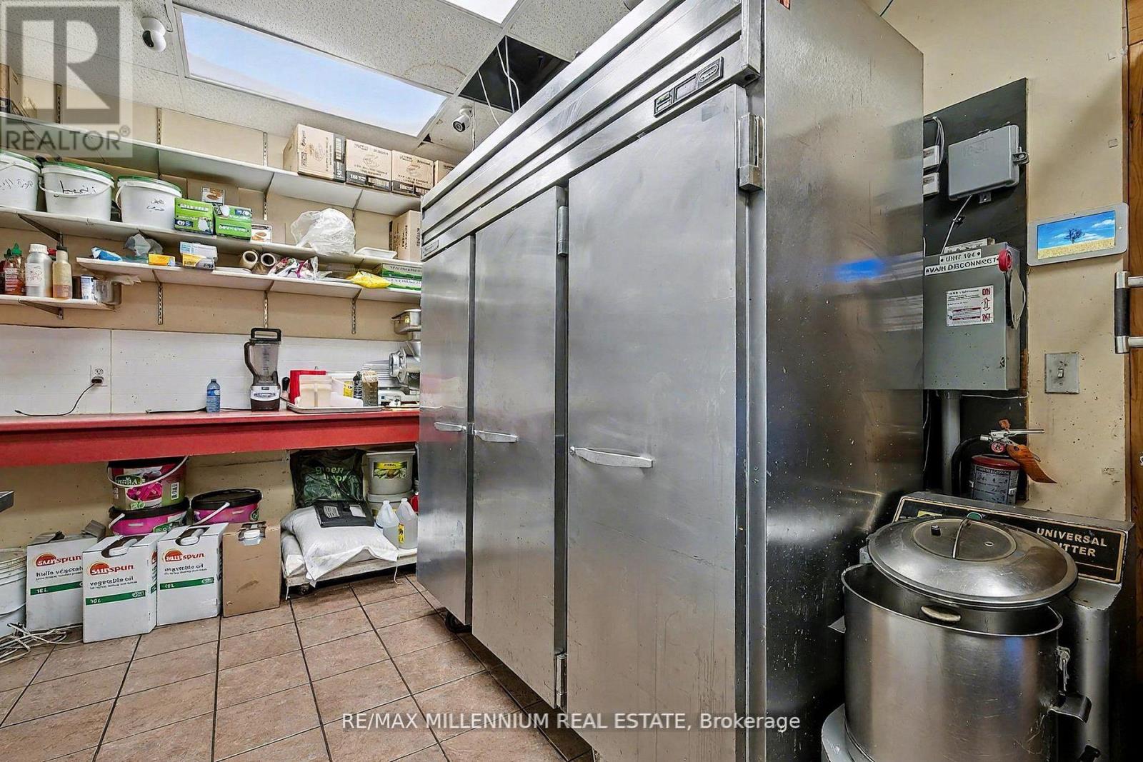 104 - 325 Max Becker Drive, Kitchener, Ontario  N2E 4H5 - Photo 16 - X12785232