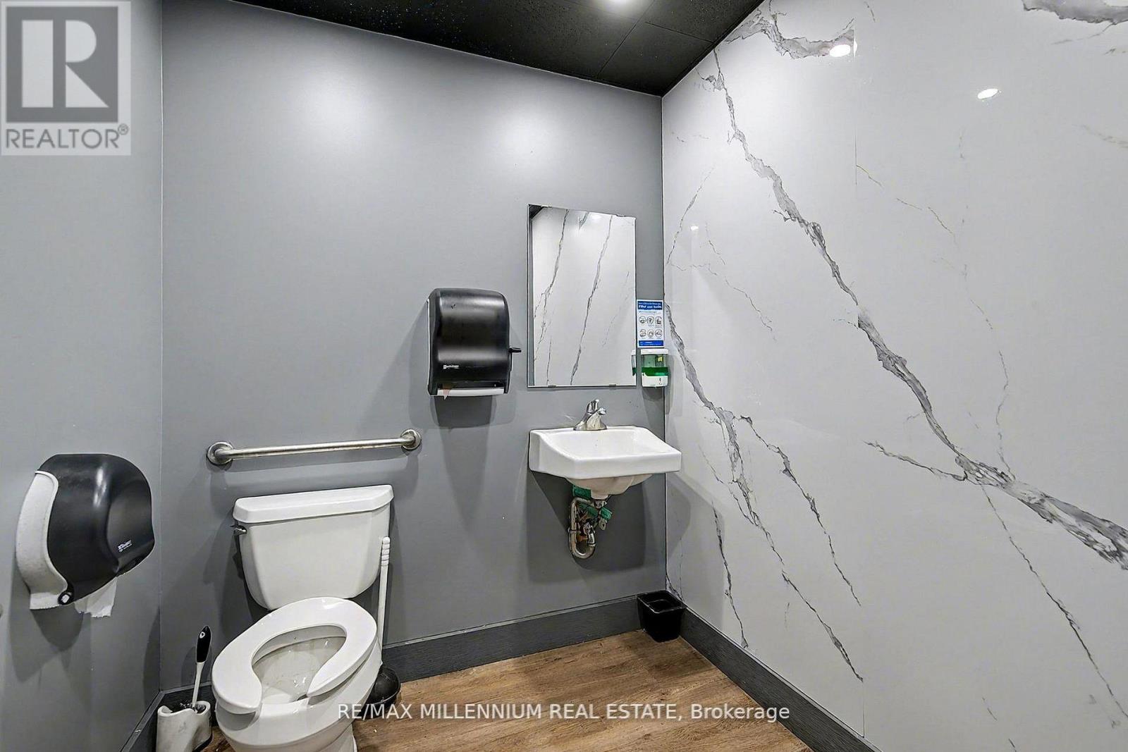 104 - 325 Max Becker Drive, Kitchener, Ontario  N2E 4H5 - Photo 18 - X12785232