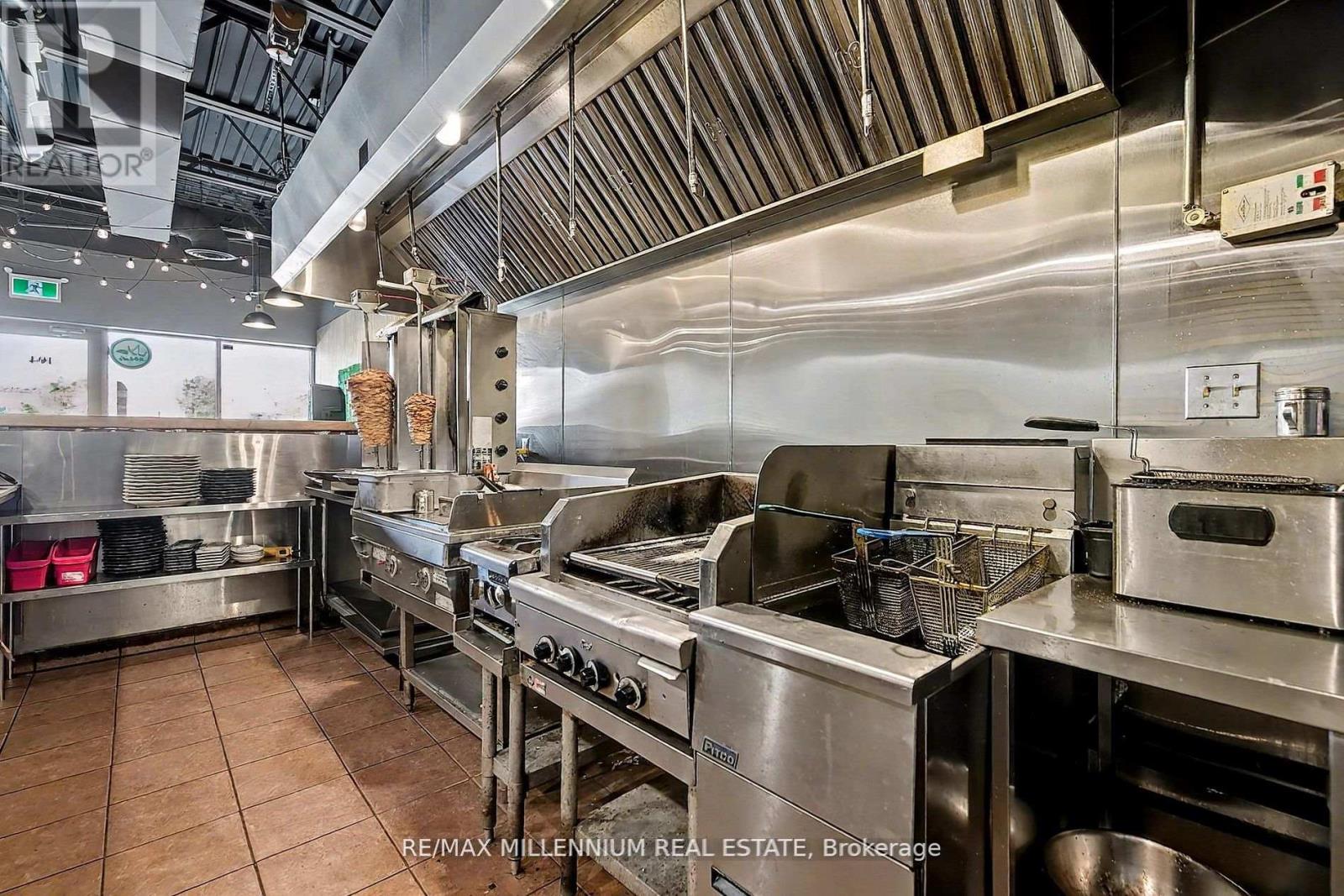 104 - 325 Max Becker Drive, Kitchener, Ontario  N2E 4H5 - Photo 25 - X12785232