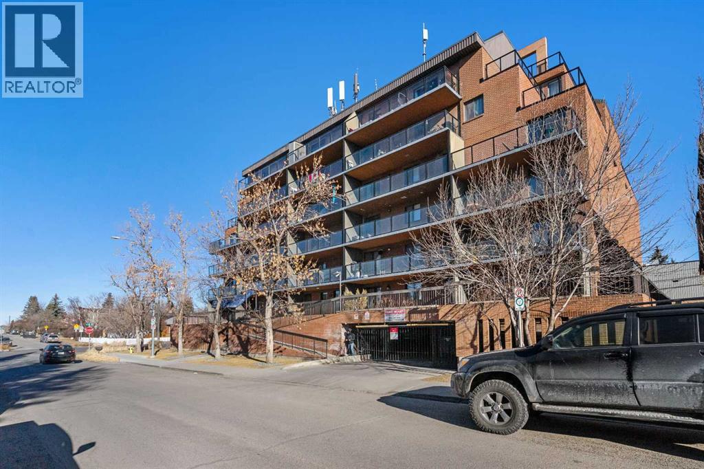 306, 1900 25a Street Sw, Calgary, Alberta  T3E 1Y5 - Photo 3 - A2285986