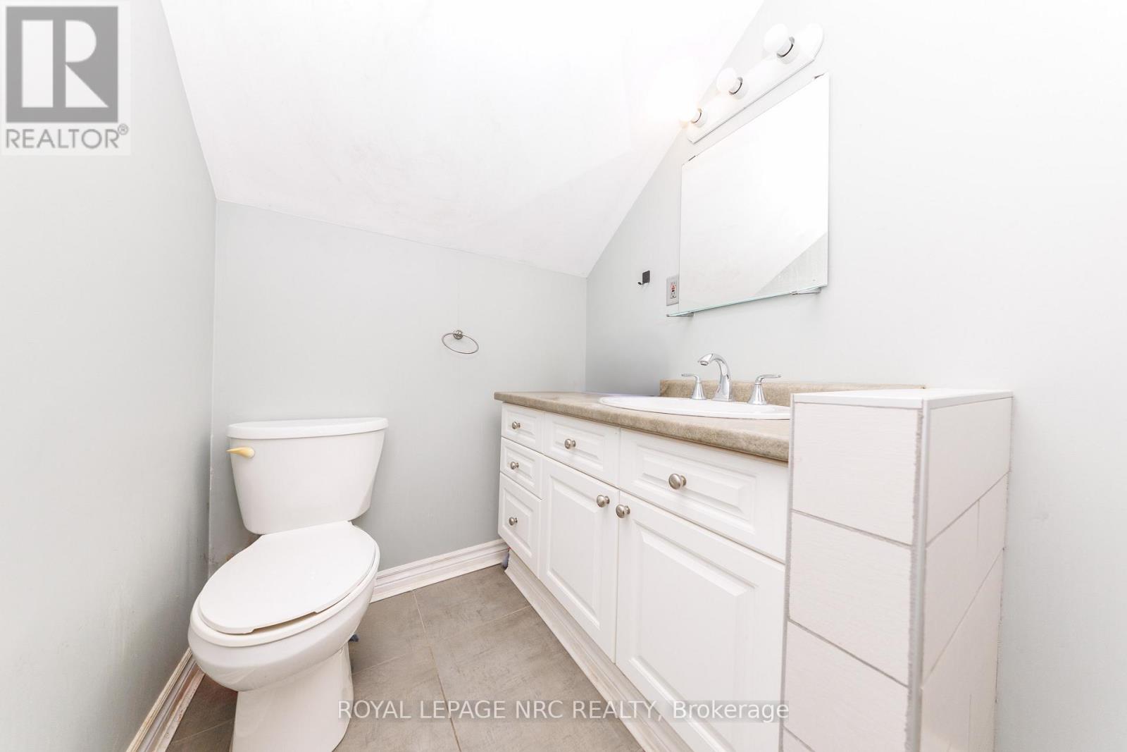 625 Lincoln Street, Welland, Ontario  L3B 4R2 - Photo 15 - X12778884