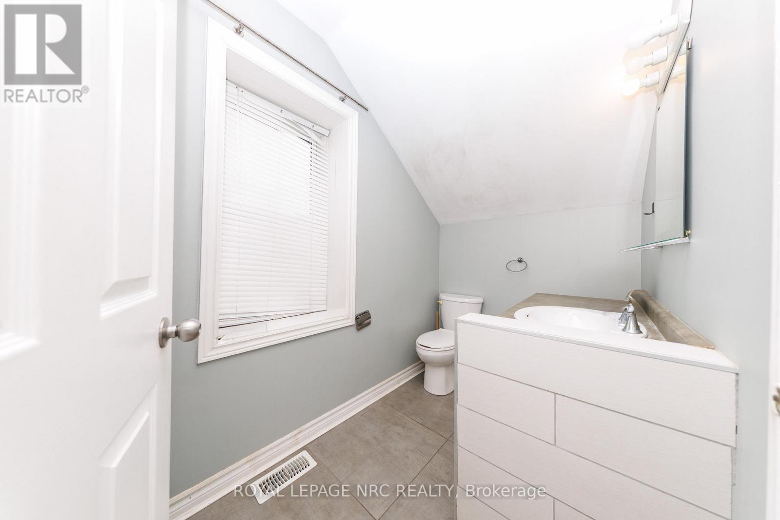 625 Lincoln Street, Welland, Ontario  L3B 4R2 - Photo 14 - X12778884