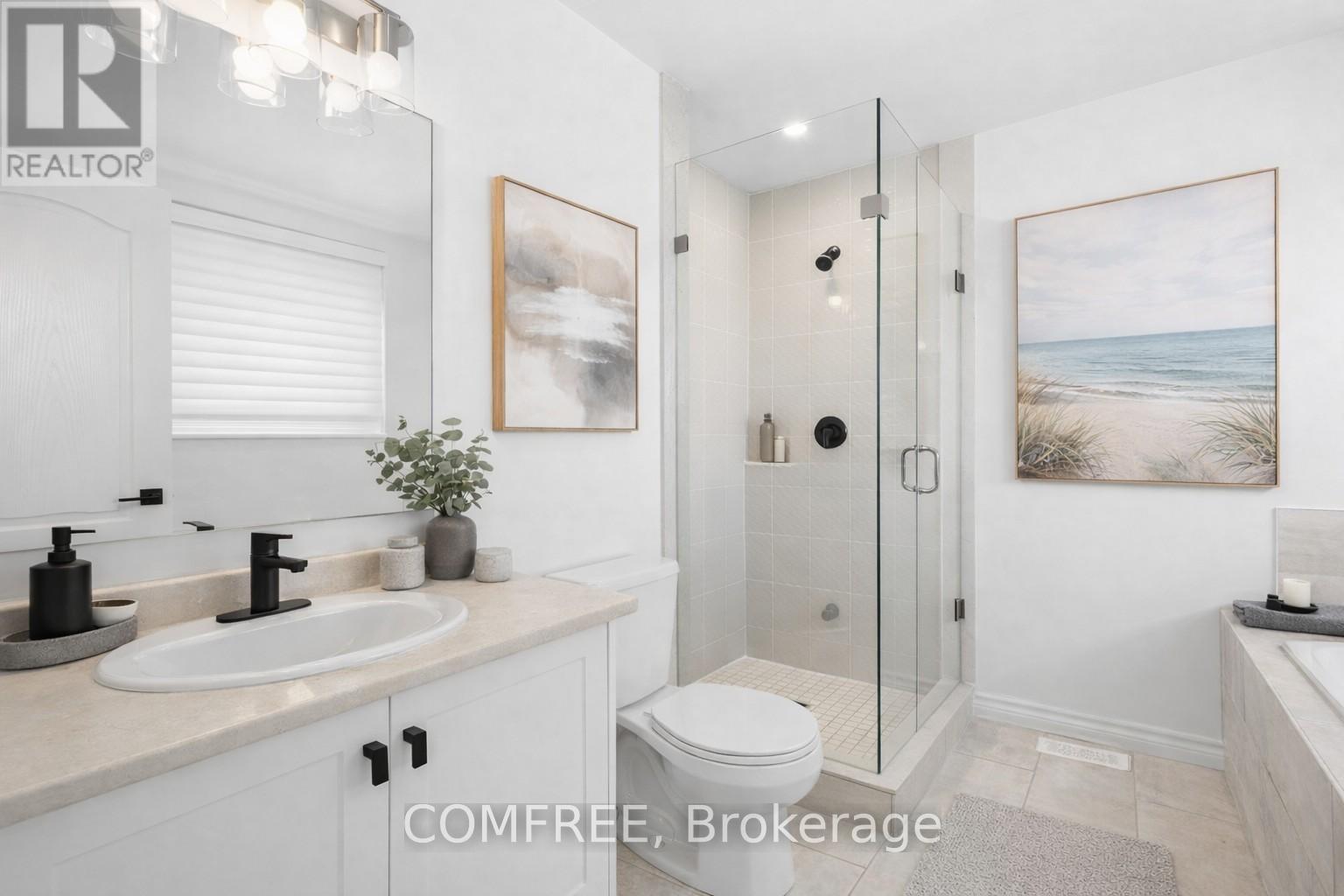 117 Merivale Court, Oshawa, Ontario  L1H 8S4 - Photo 6 - E12785274