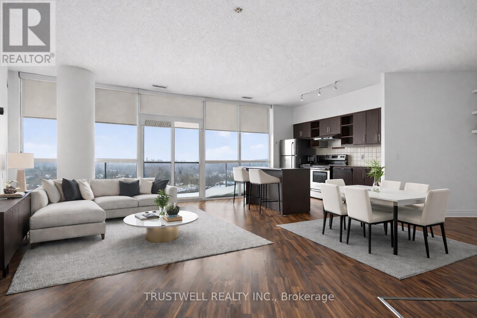 Ph21 - 35 Brian Peck Crescent, Toronto, Ontario  M4G 0A5 - Photo 3 - C12741248