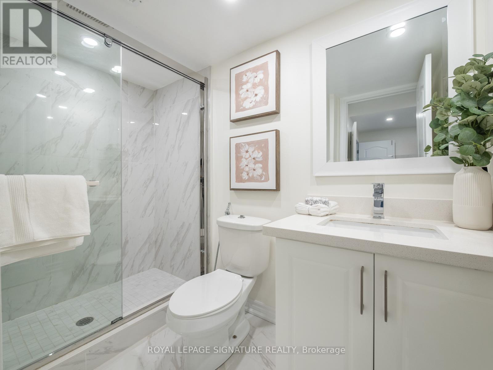 47 Amparo Drive, Vaughan, Ontario  L4H 2L7 - Photo 39 - N12784780