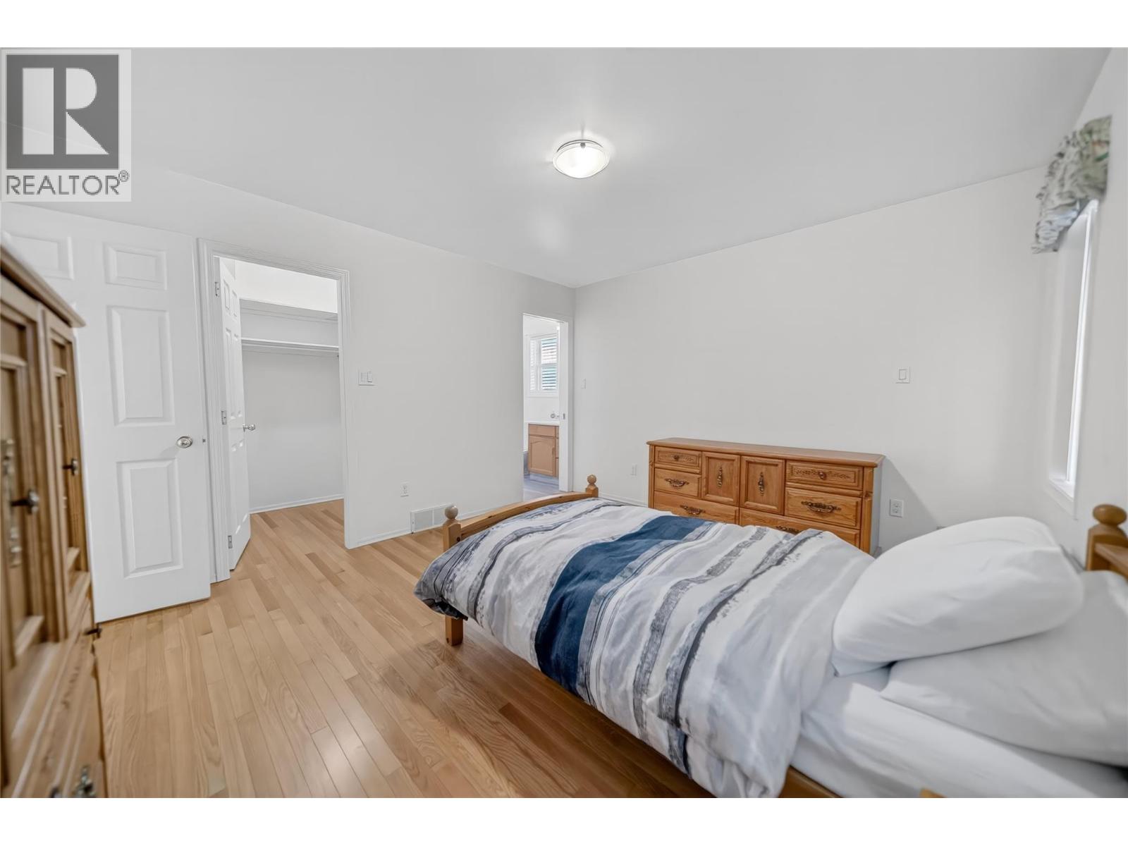 2628 3a Street S, Cranbrook, British Columbia  V1C 5B1 - Photo 14 - 10374549