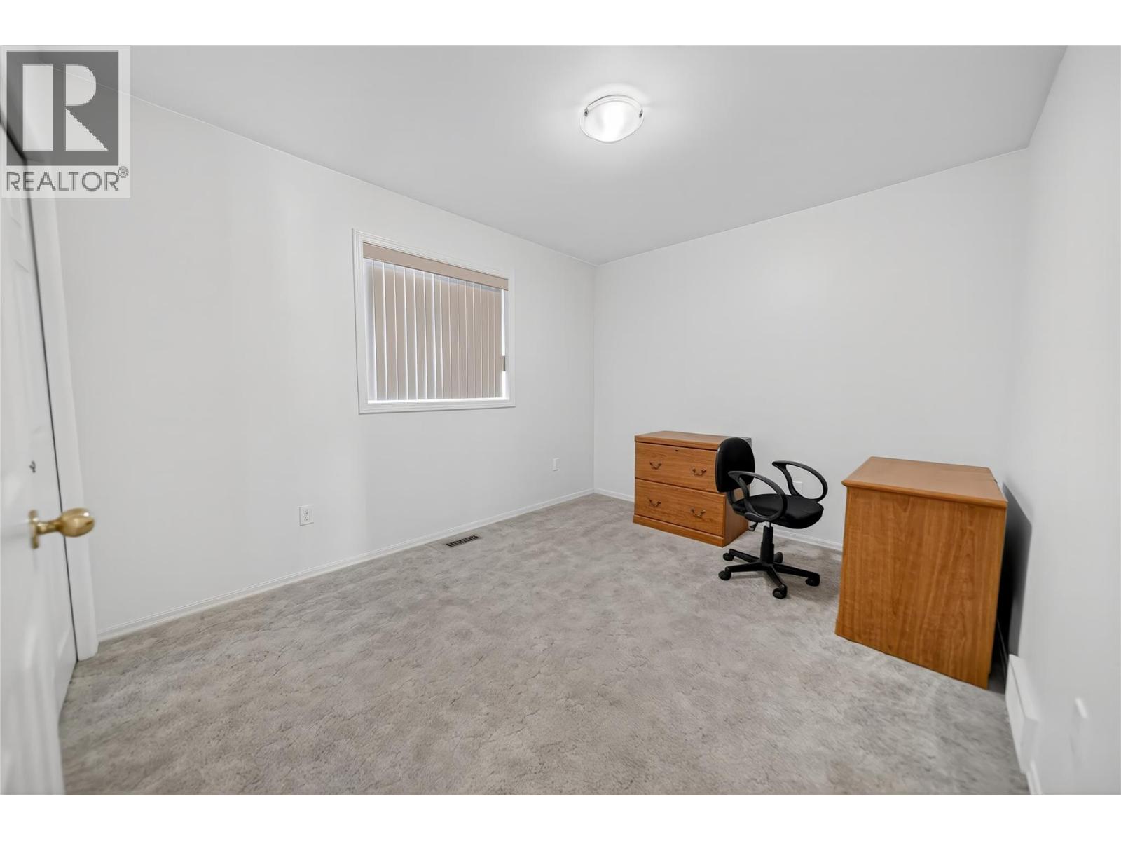 2628 3a Street S, Cranbrook, British Columbia  V1C 5B1 - Photo 19 - 10374549