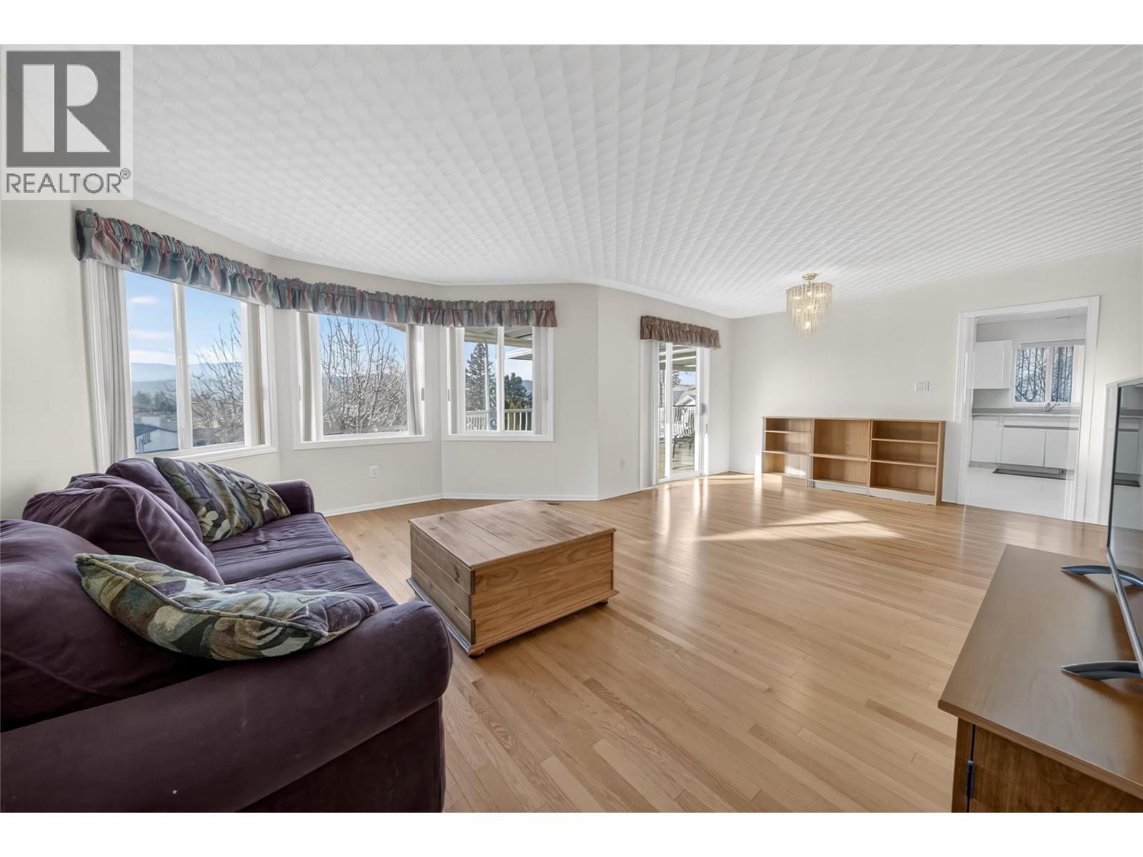 2628 3a Street S, Cranbrook, British Columbia  V1C 5B1 - Photo 9 - 10374549