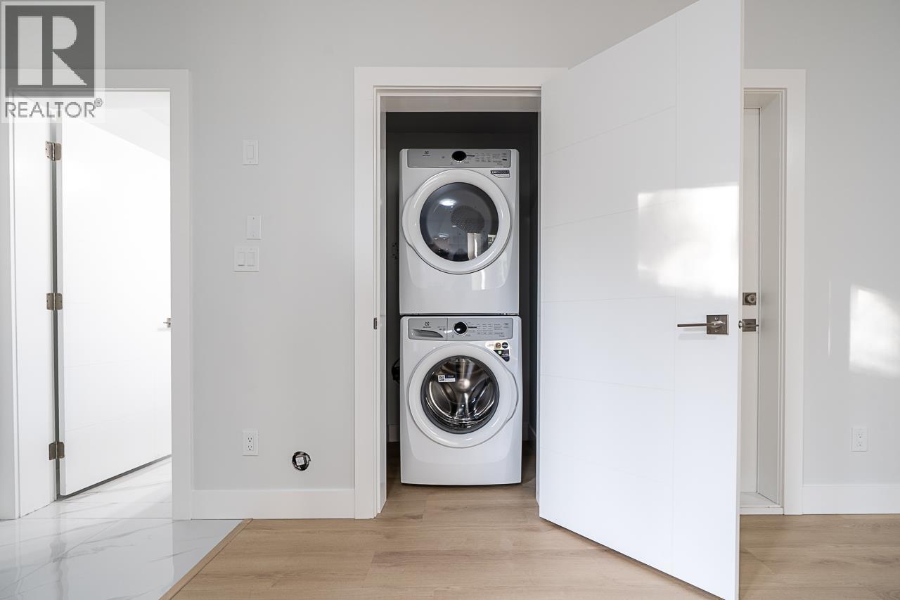 20290 Telep Avenue Avenue, Maple Ridge, British Columbia  V3Y 3Z3 - Photo 28 - R3089436