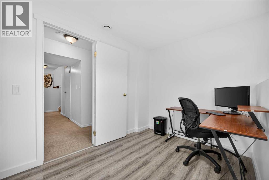 98 Ranch Glen Drive Nw, Calgary, Alberta  T3G 1E5 - Photo 31 - A2281100