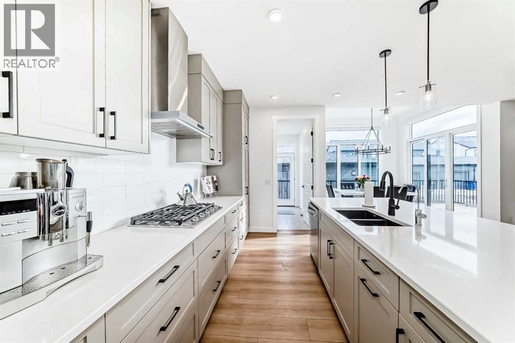 605 Sailfin Drive, Rural Rocky View County, Alberta  T3Z 2G7 - Photo 13 - A2285307