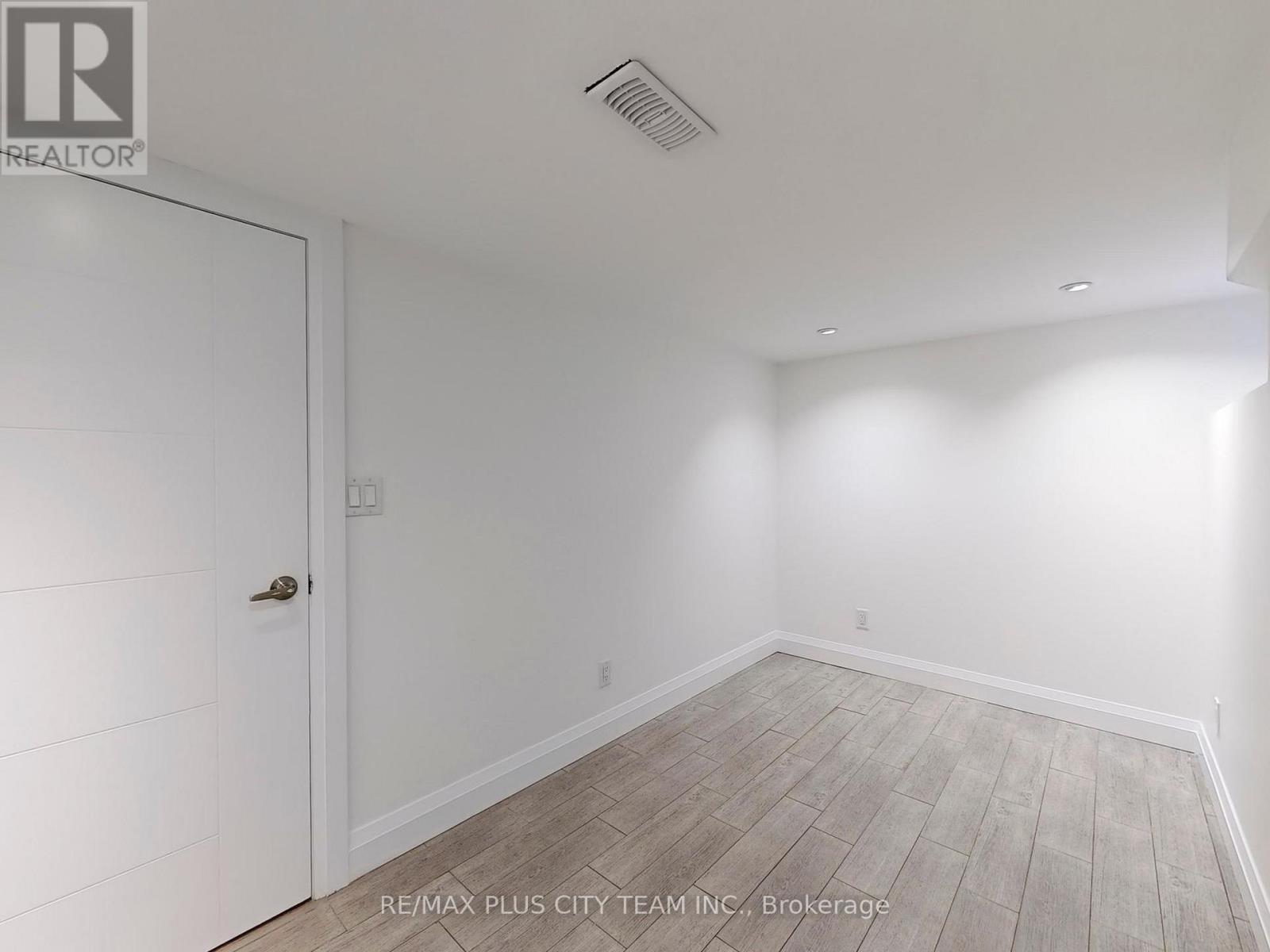 Lower - 153 Niagara Street, Toronto, Ontario  M5V 1C6 - Photo 13 - C12785324