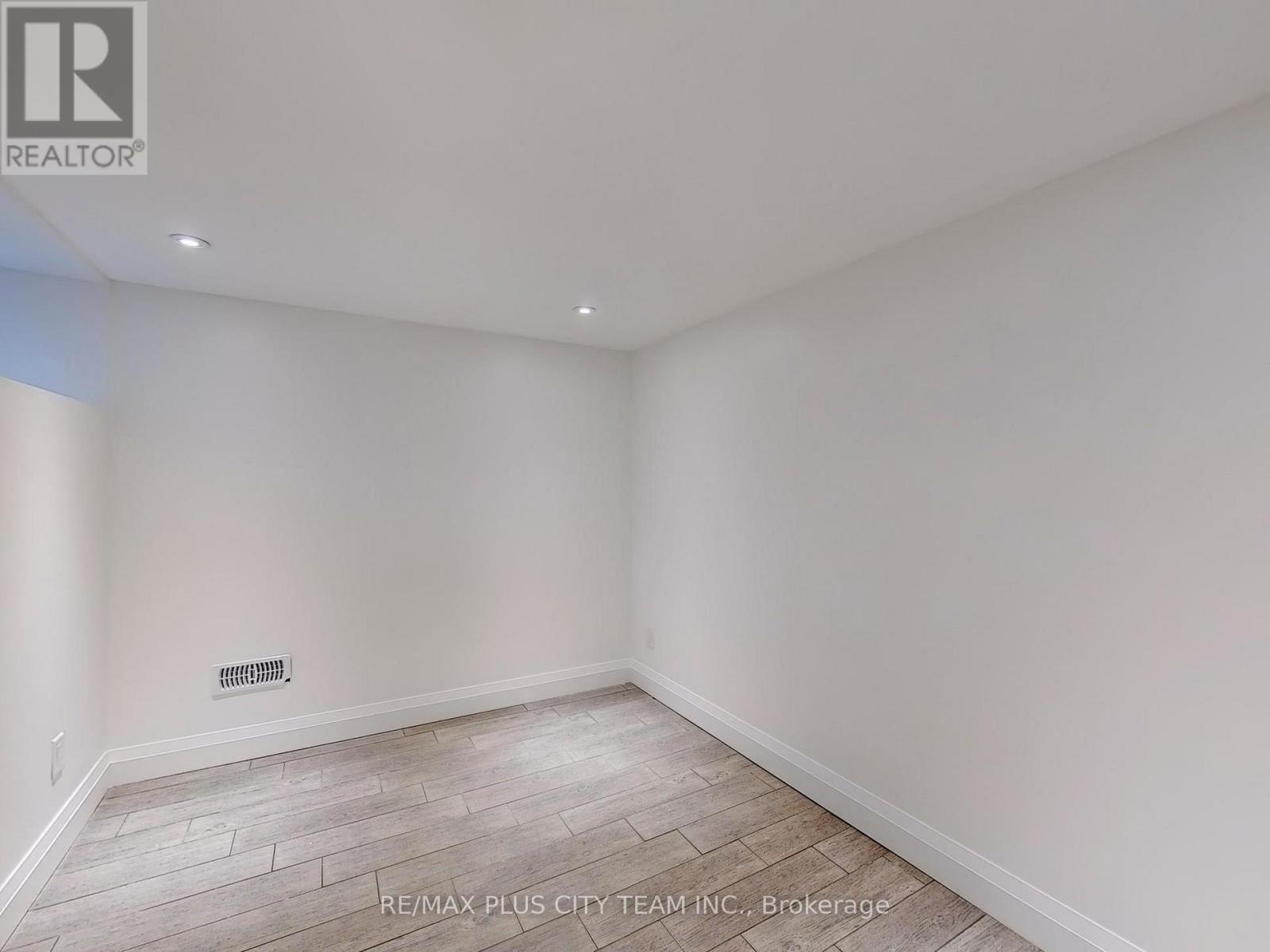 Lower - 153 Niagara Street, Toronto, Ontario  M5V 1C6 - Photo 18 - C12785324
