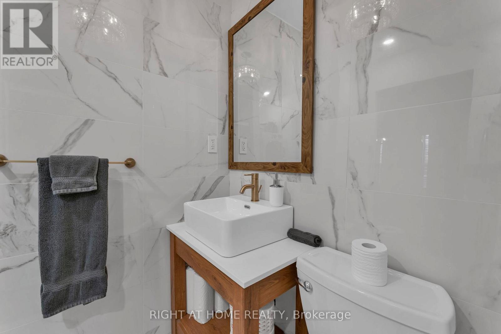 418 Queen Street W, Toronto, Ontario  M5V 2A7 - Photo 34 - C12785352